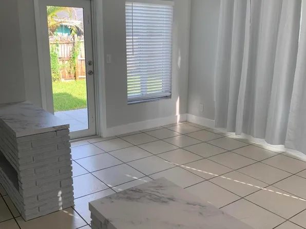 3540 SW 14th St, Fort Lauderdale, FL 33312