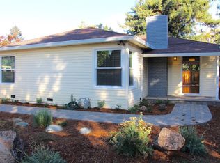 166 Willow Rd, Menlo Park, CA 94025