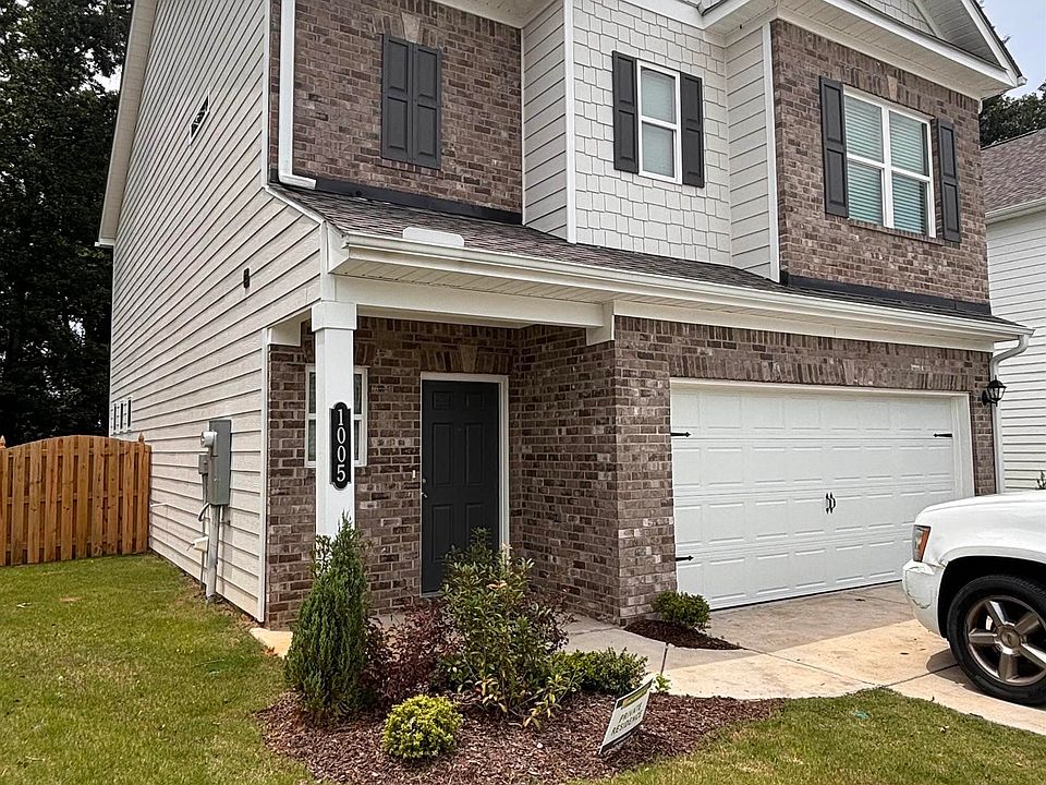 1st image of 1005 Tanger Glen Trl