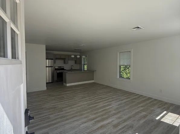 1012 Dekalb St #1, Bridgeport, PA 19405