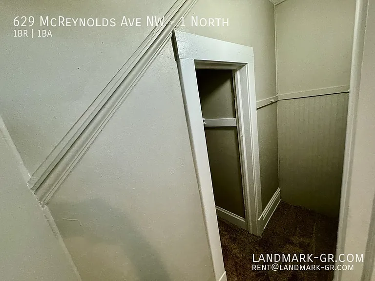 629 McReynolds Ave NW #1-N — Photo 13