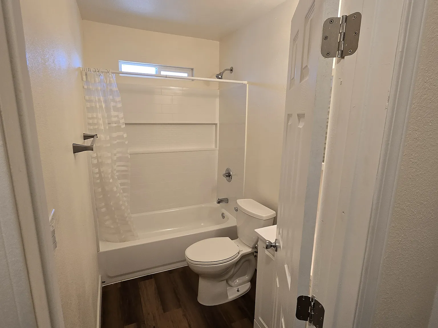 1 bed, 600 sqft, $1,950 — Photo 4