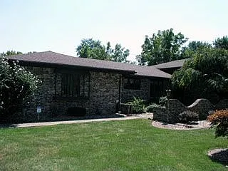 26222 W River Rd photo 1