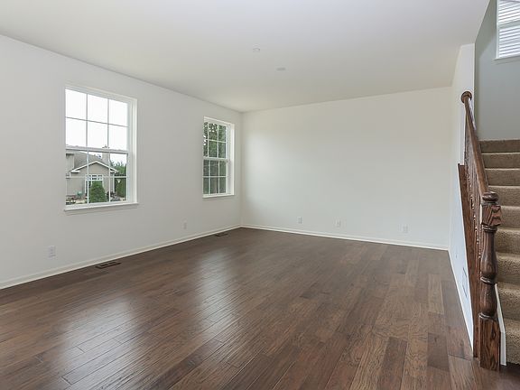 5th image of 34189 N Jenna Ln