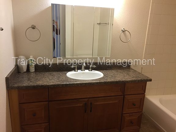 5th image of 2812 E Corrine Dr