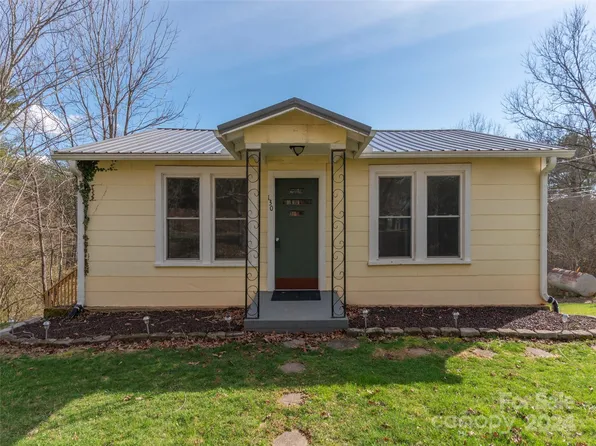 130 Locust Grove Rd, Weaverville, NC 28787