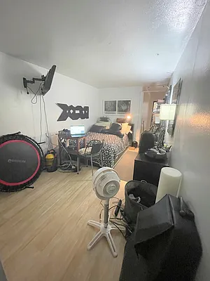 Rented by Corcoran | media 15