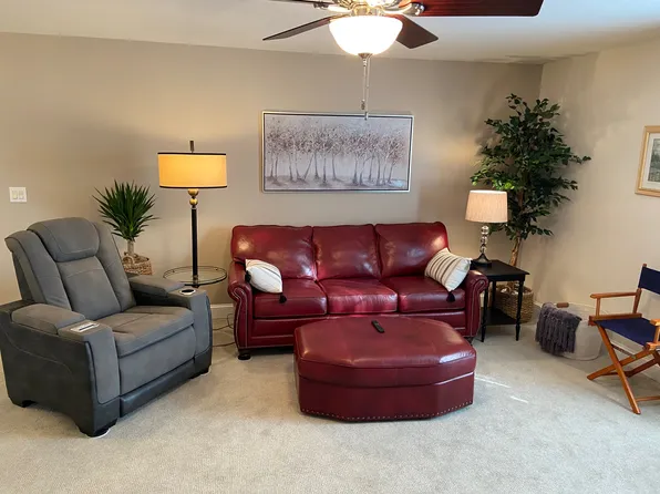 705 S Sherwood Ave #B, Clarksville, IN 47129