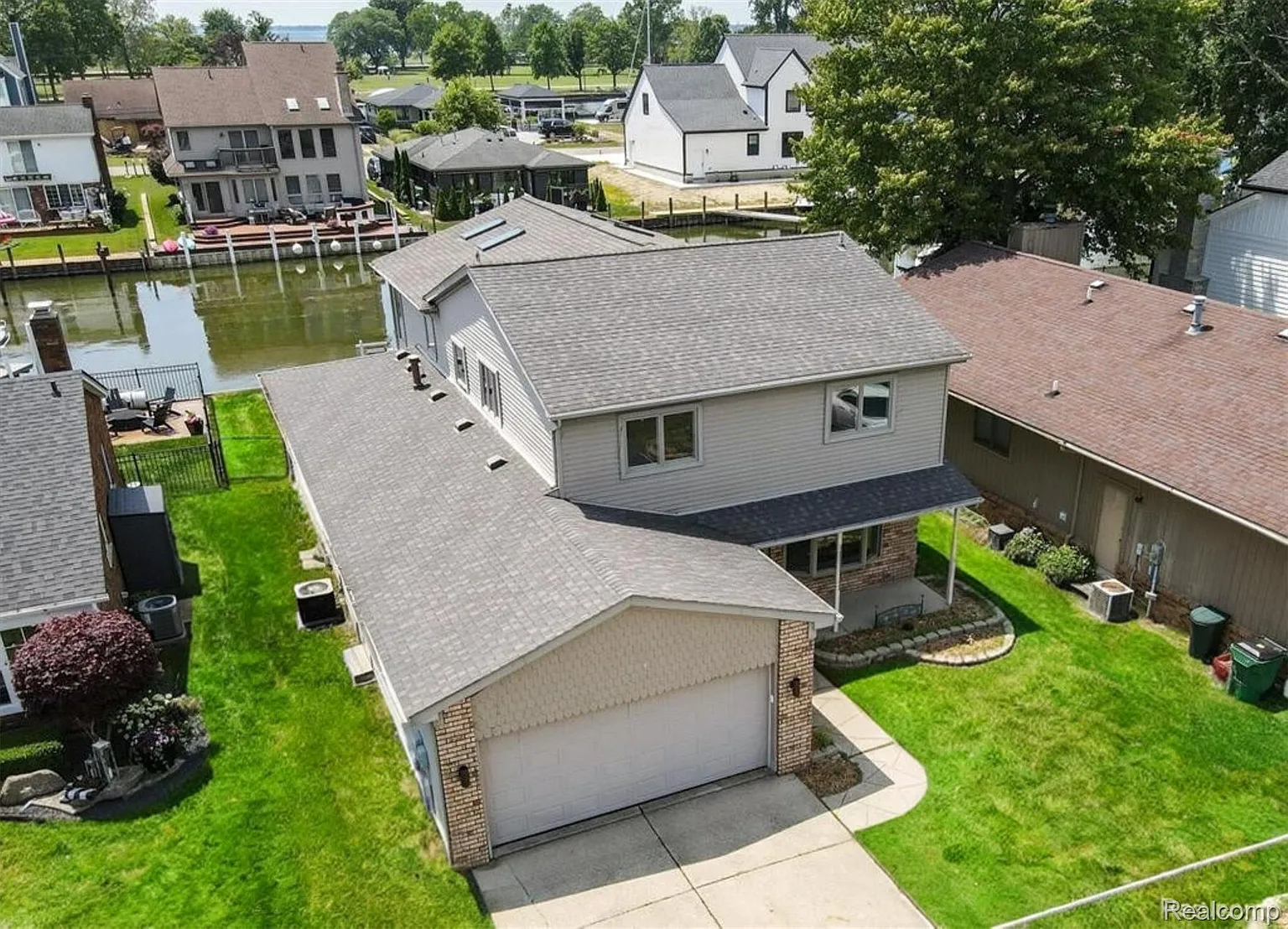 37793 Circle Dr photo 1