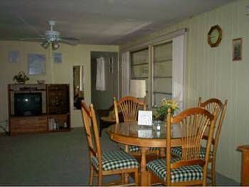 4th image of 5692 Holiday Park Blvd