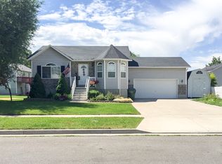 20 Crayon Ct, Logan, UT 84321