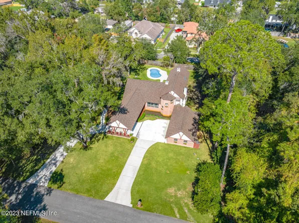 235 RIVERWOOD Drive, Fleming Island, FL 32003