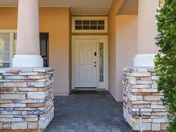 4th image of 498 BRIDGEPORT Court