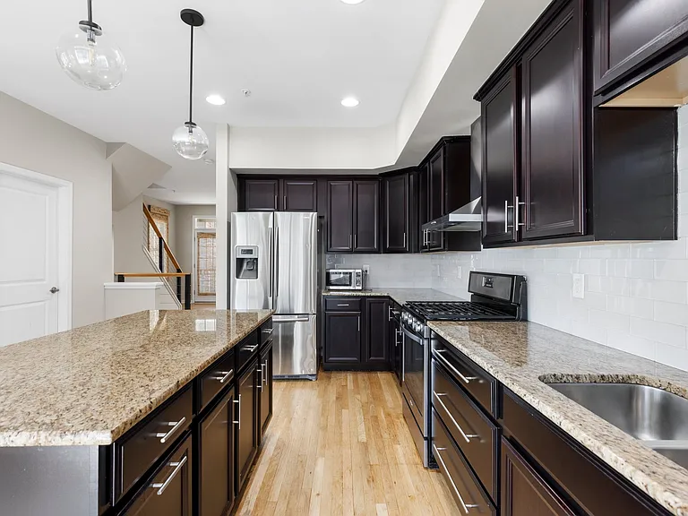 3953 Redbud Rd — Photo 17