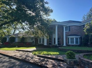 4011 Spring Mountain Rd, Saint Helena, CA 94574