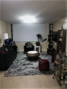 2025 NE 164th St APT 610, North Miami Beach, FL, 33162