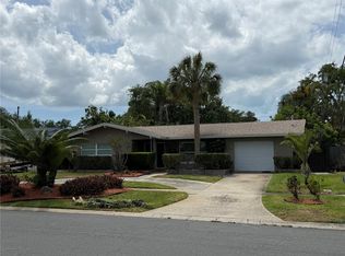 546 Gershwin Dr, Largo, FL 33771