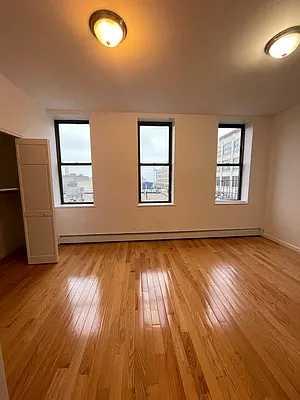 Rented by Gama Group | media 6