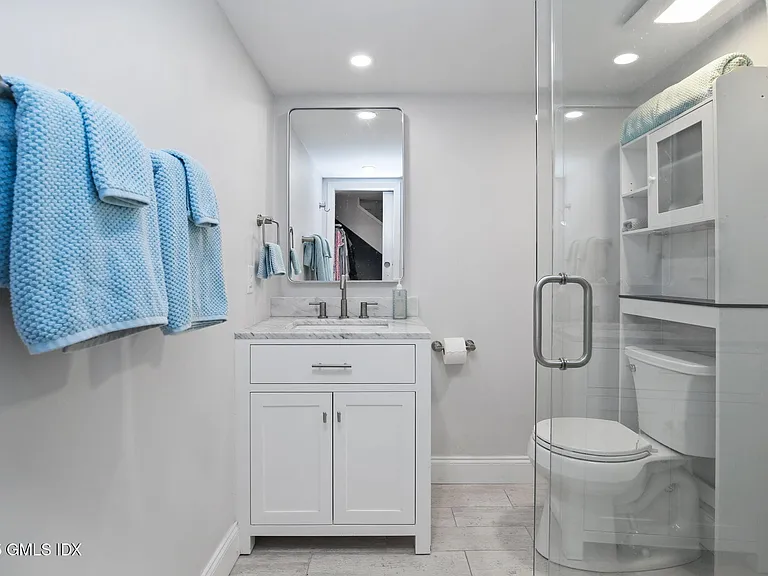 41 Ridge St #1 — Photo 33