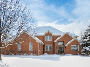 8526 Trevino Way, Crystal Lake, IL 60014