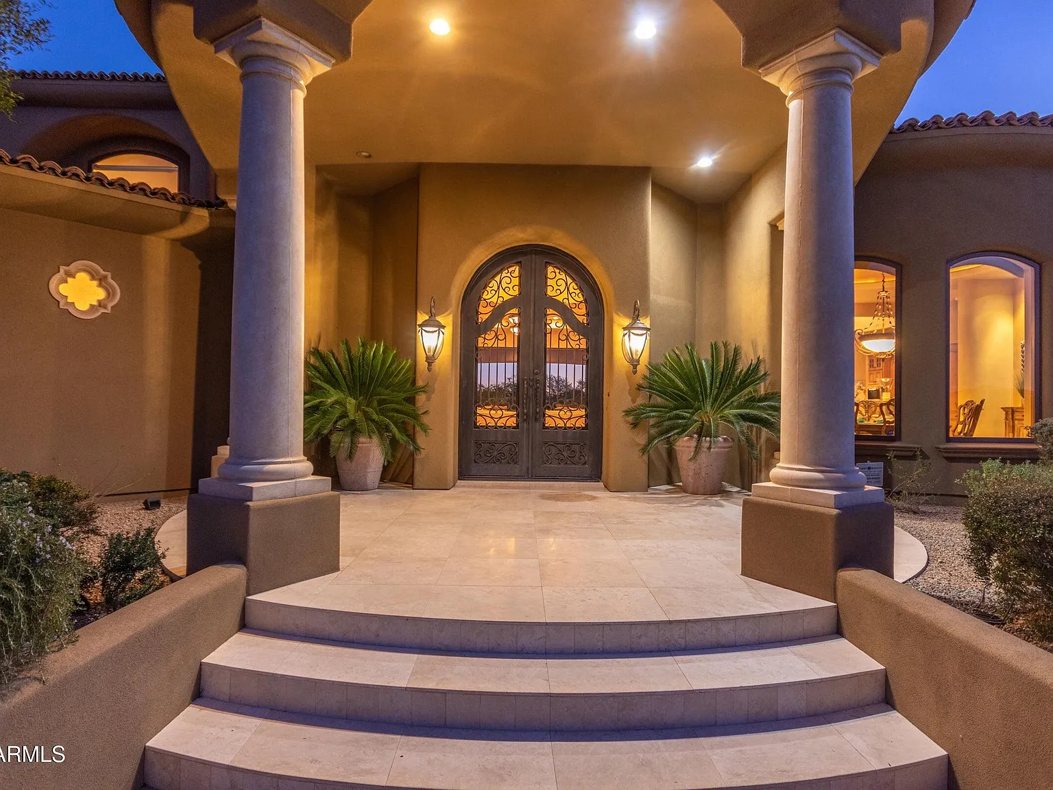 4 bed, 4.5 bath, 6044 sqft, $20,000 — Photo 3