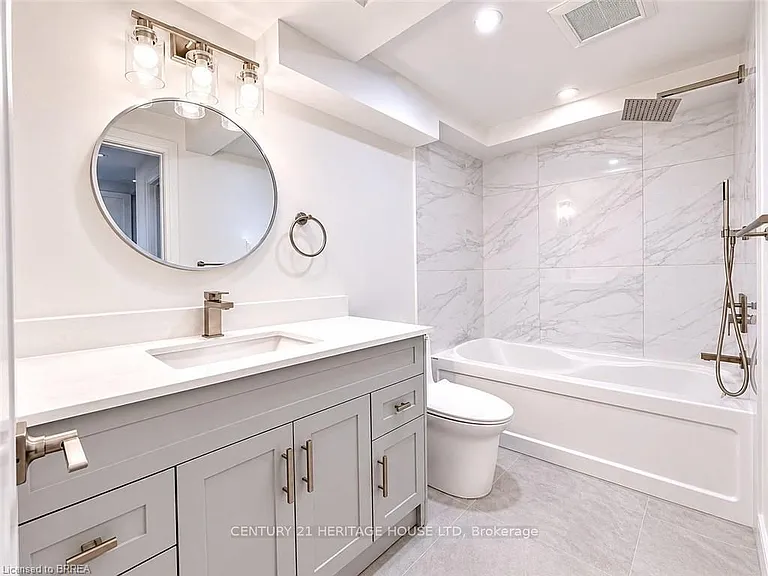 63 Kaufman Dr #LOWER — Photo 3