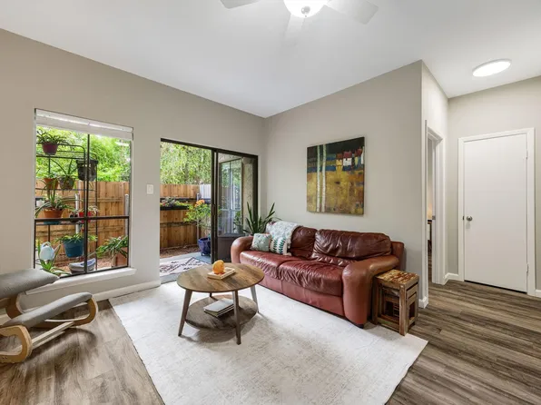 5001 Lamonte Ln APT 5, Houston, TX 77092