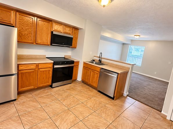 509 W College St #B