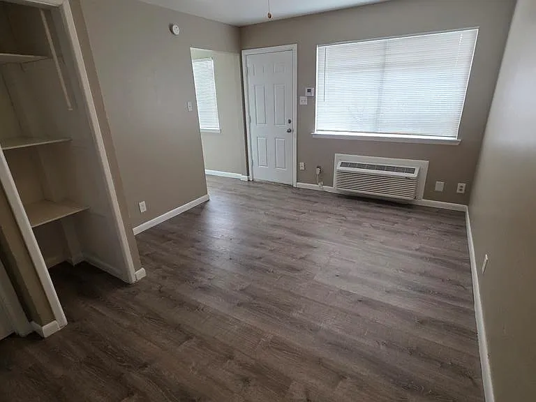 3001 W Ohio Ave #24 — Photo 6