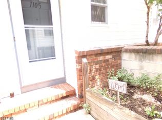 1105 Wheatfield Ct, Flemington, NJ 08822