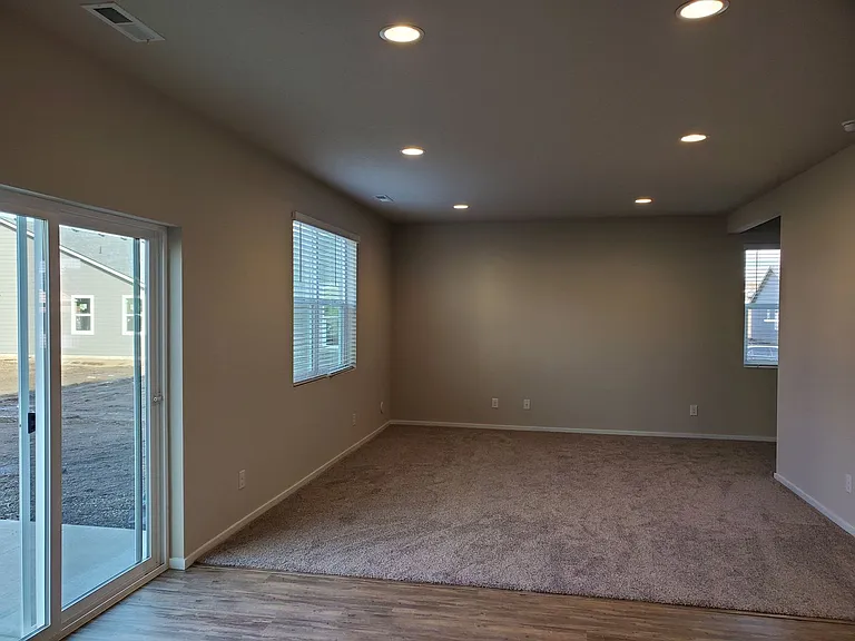 7922 S Fruitvale Ln — Photo 3