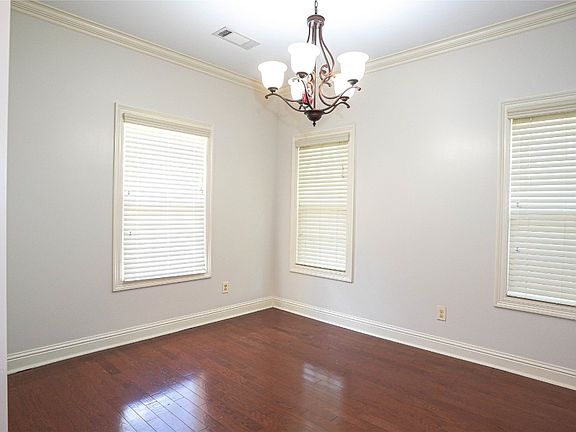 3rd image of 9116 Autumnbrooke Way