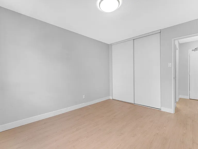 145 York St — Photo 9