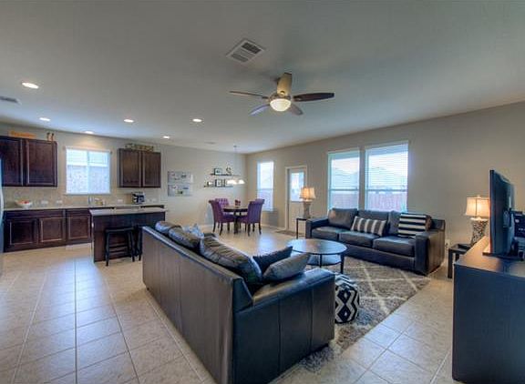 3rd image of 759 Hoot Owl Ln S