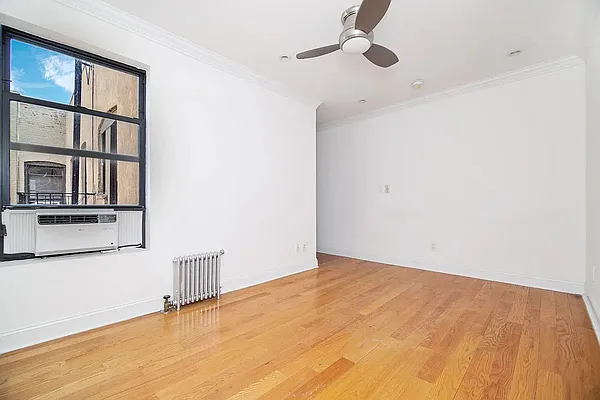 Rented by REAL New York | media 2