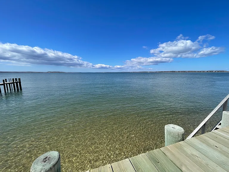 59 Peconic Ave — Photo 20