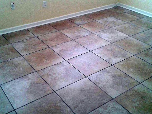 4th image of 439 Azalea Ave