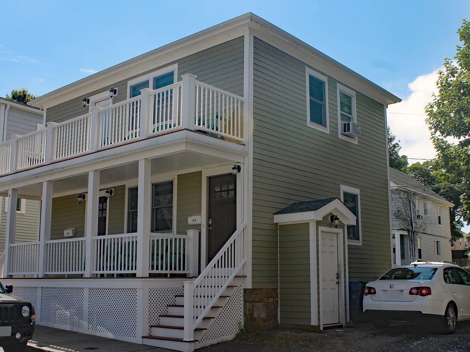 2 bed, 650 sqft, $5,800 — Photo 2