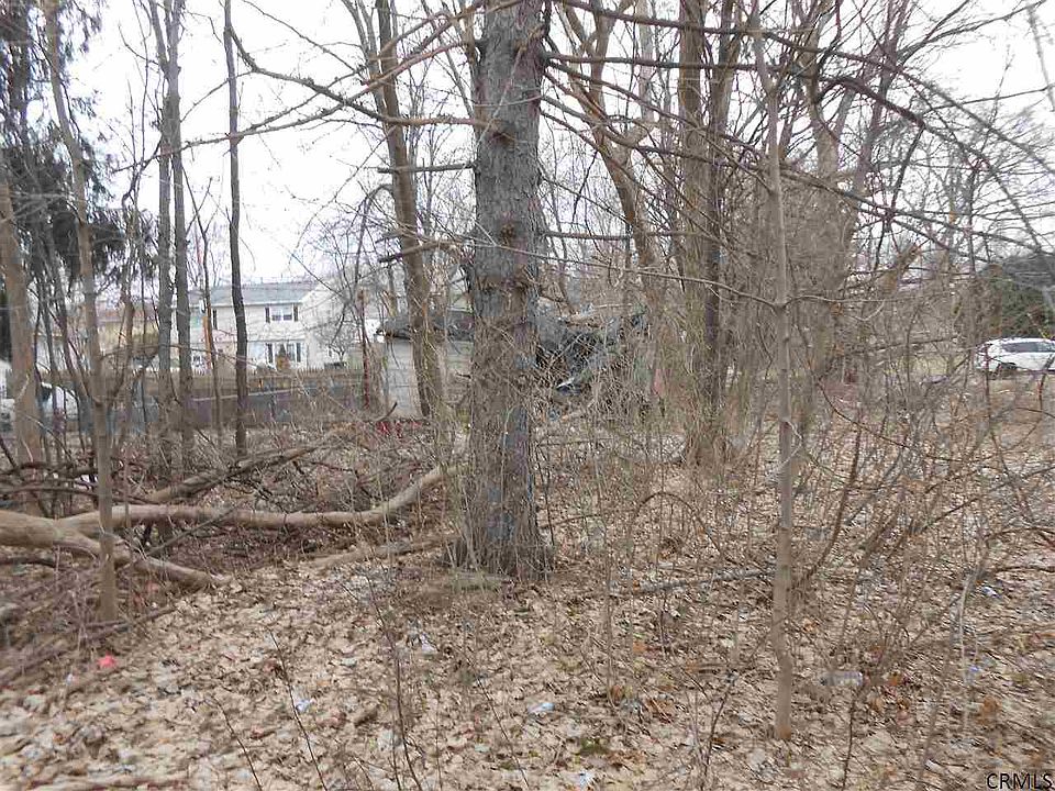 2nd image of 69 Homewood Ave