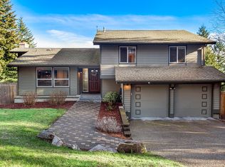 9518 NE 140th St, Kirkland, WA 98034