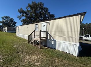 1 Water Oak Ln, Hazlehurst, GA 31539