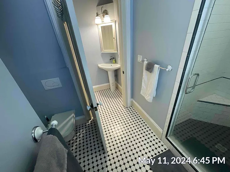 2201 Blake St — Photo 27