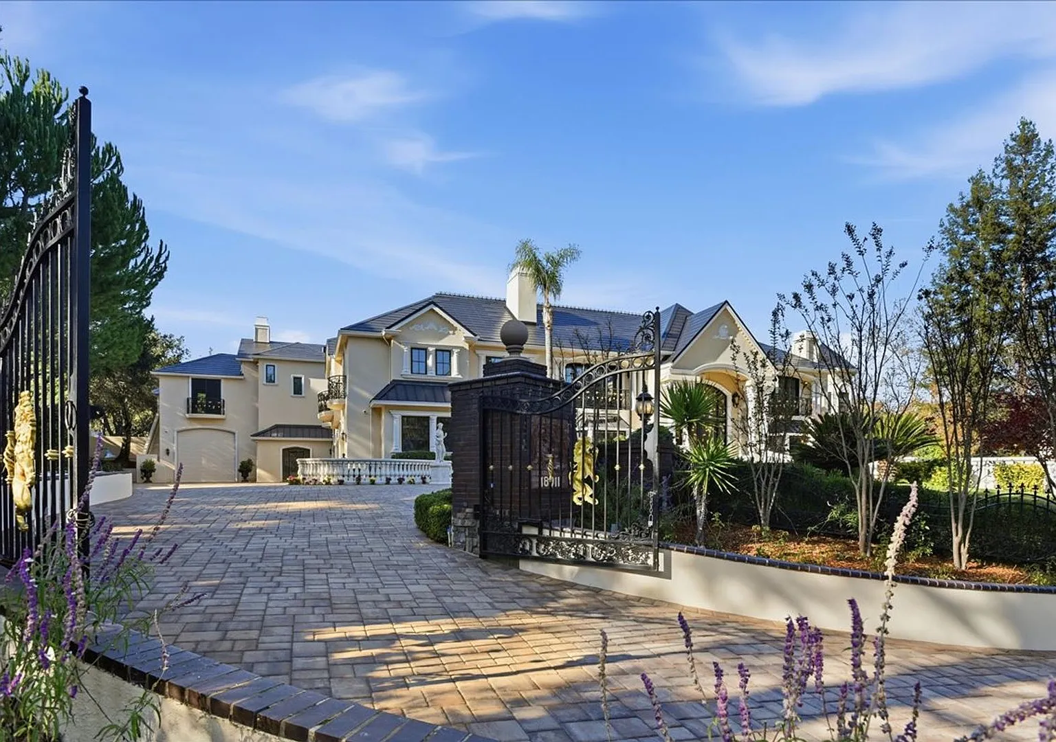Luxury 10 Bedrooms, 9 Bathroom Estate for Lease in Los Gatos — Photo 2