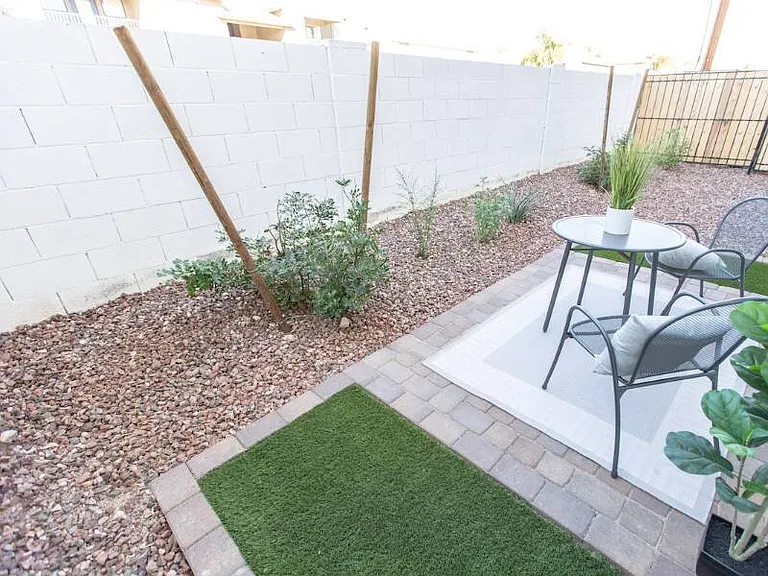Portola Red Mountain — Photo 25