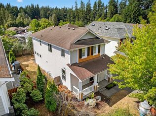 24720 SE 31st Pl, Sammamish, WA 98075