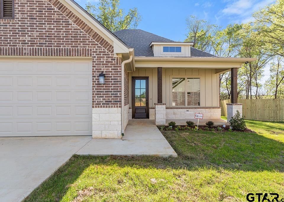 1st image of 496 Preston Rdg