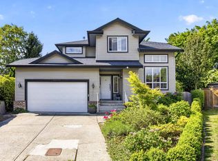 20131 121a Ave, Maple Ridge, BC V2X 3J8