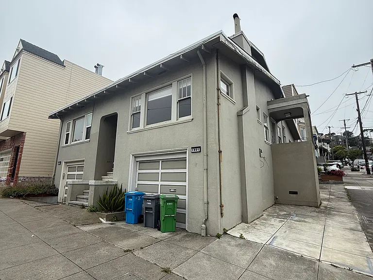 1801 9th Ave — Photo 1