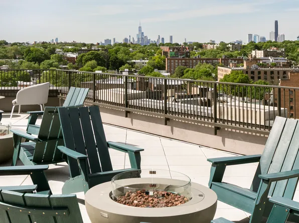 11 Ocean Parkway image 12 of 18