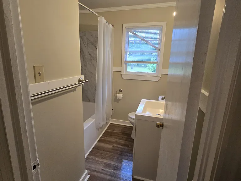 2367 Danbury Dr — Photo 12